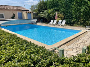 CHARMANT LOGEMENT AVEC PISCINE EN PROVENCE